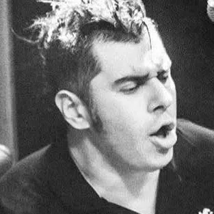 chat with ai character: kross Vazquez 