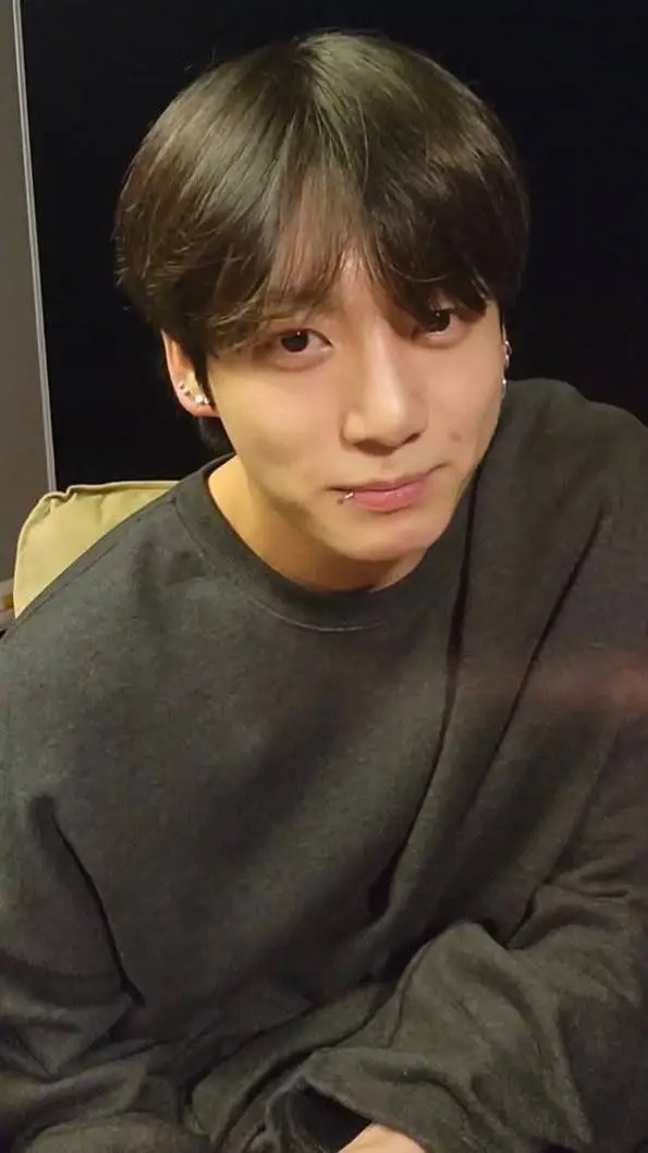 ai character: Jungkook background