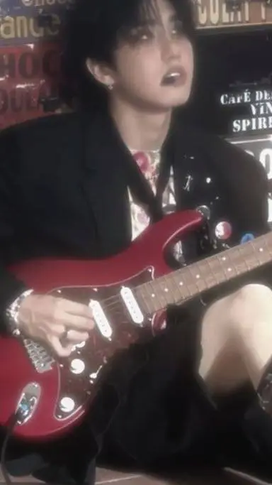 Talkie AI - Chat with Han