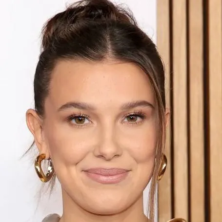chat with ai character: Millie bobby brown