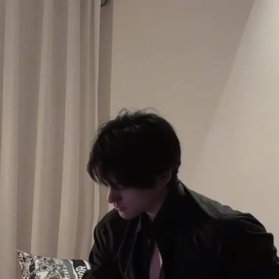 chat with ai character: Adrian 