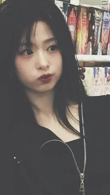 ai character: ahyeon  background