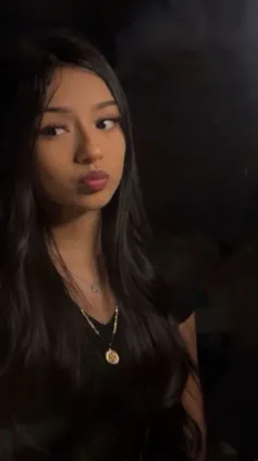 ai character: Cass background