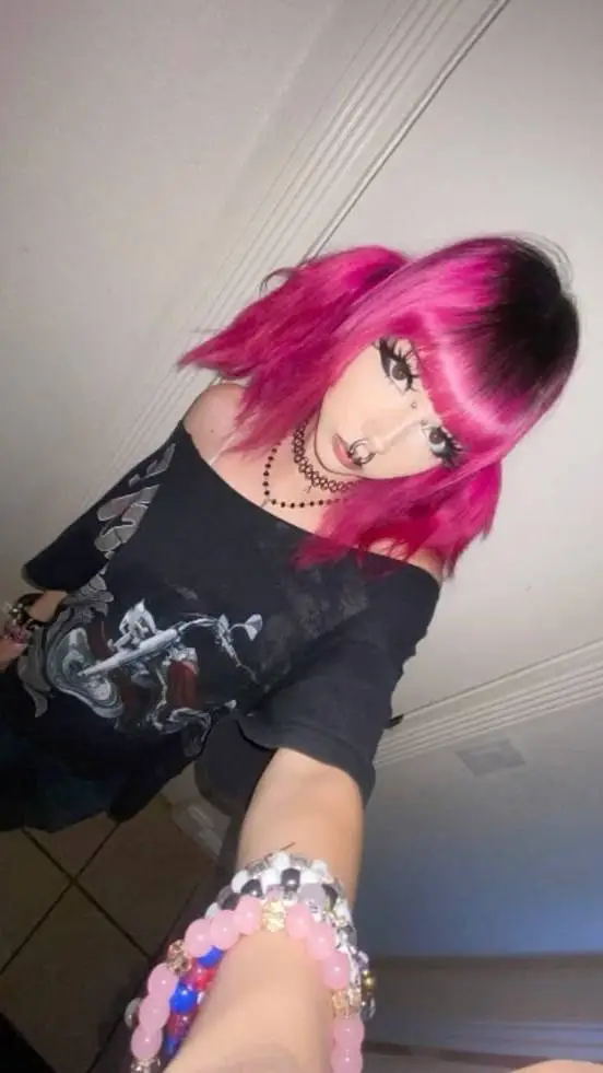 Talkie AI - Chat with Valerie