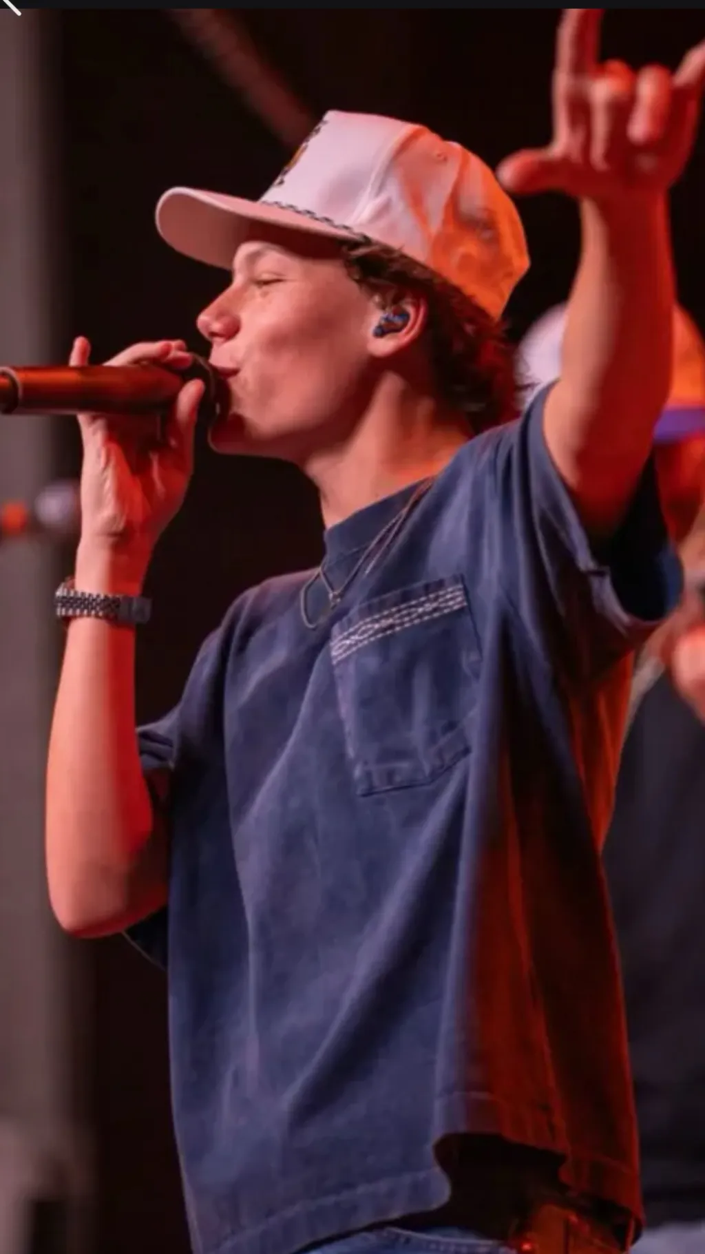 ai character: Maddox background