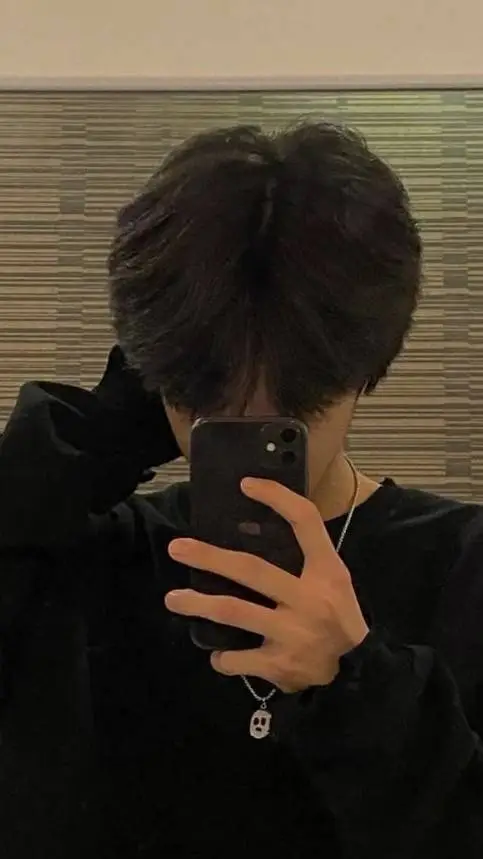 ai character: Matthew background