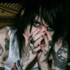 chat with ai character: Johnnie Guilbert 