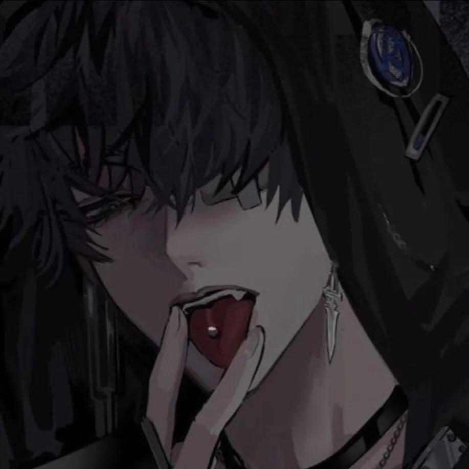 chat with ai character: Aaron