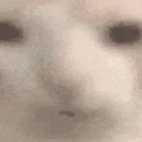 chat with ai character: gato comiendo 