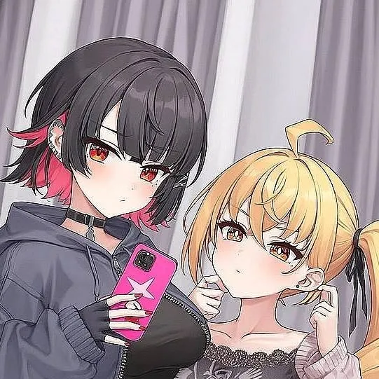 chat with ai character: Ellen y Lucy