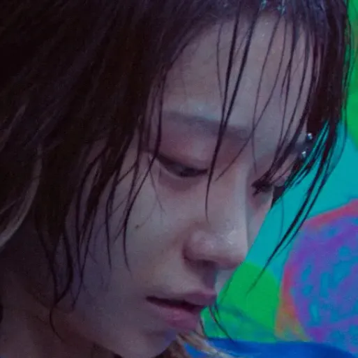 chat with ai character: Player 222