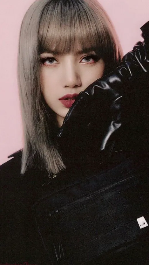 ai character: Lisa background