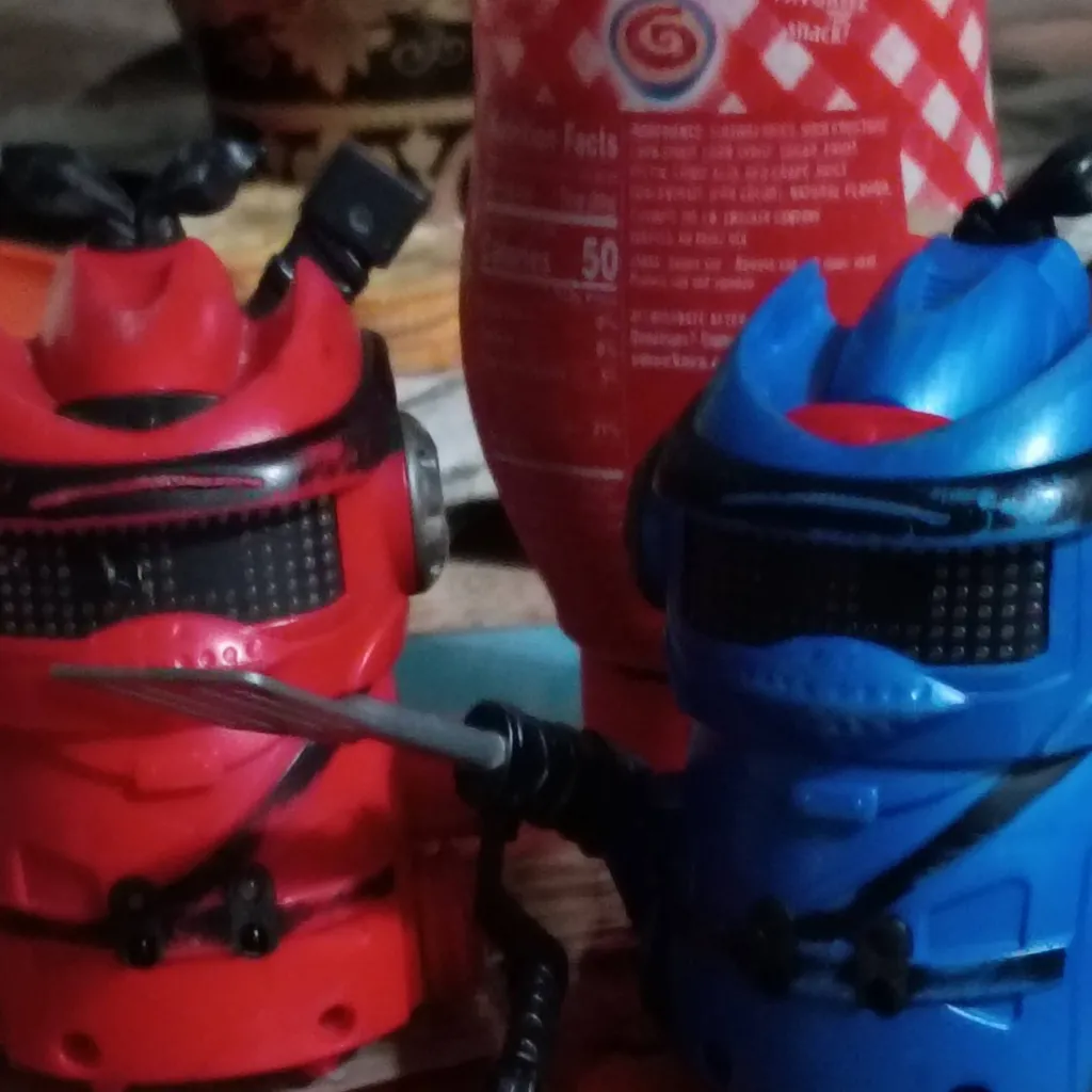 chat with ai character: red and blue nb