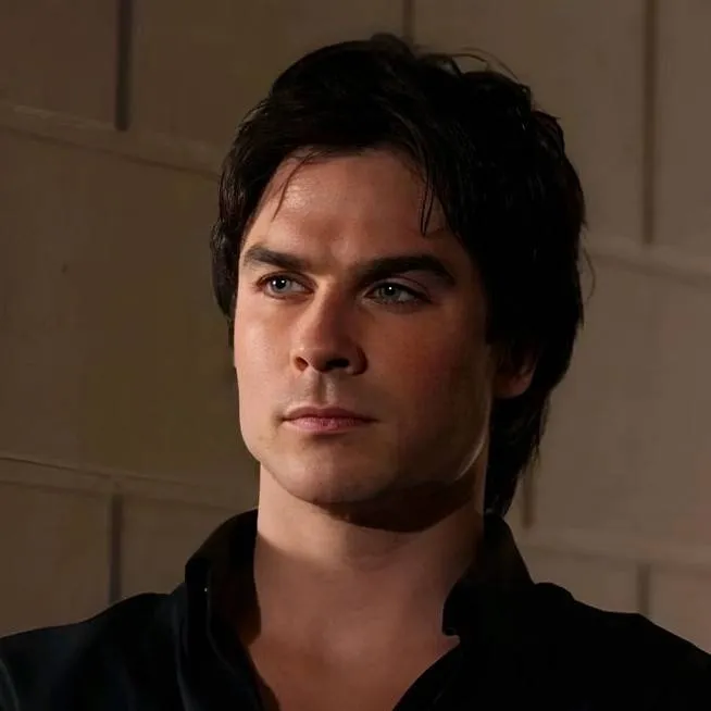 chat with ai character: Damon Salvatore 