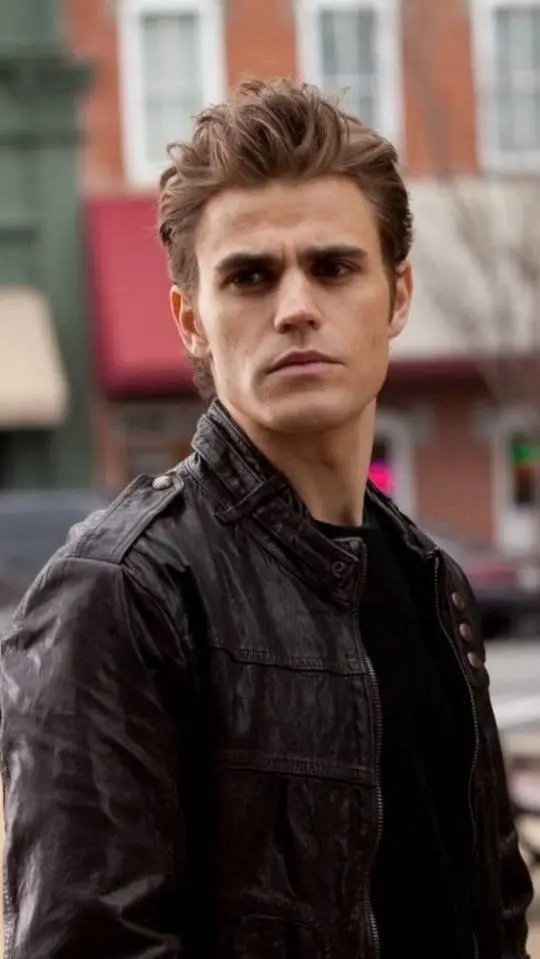 ai character: Stefan Salvatore  background