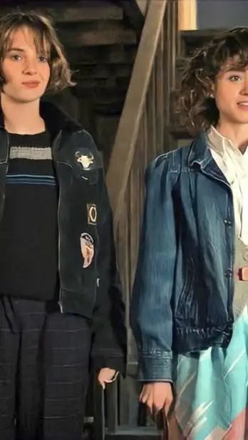 ai character: Nancy♡Robin background