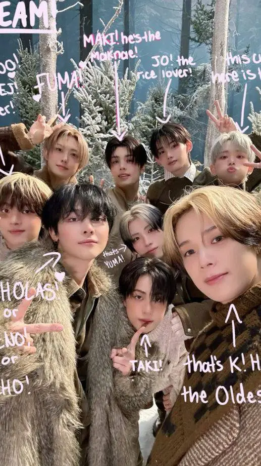 ai character: &TEAM background