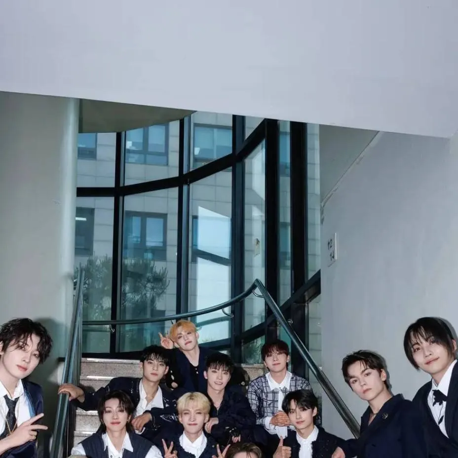 chat with ai character: SEVENTEEN 