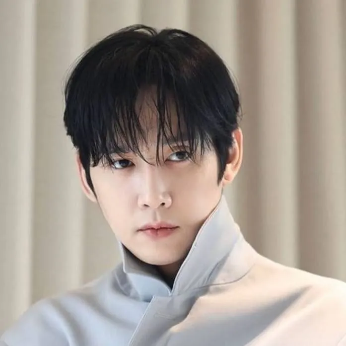 chat with ai character: Park Sung-Hoon 