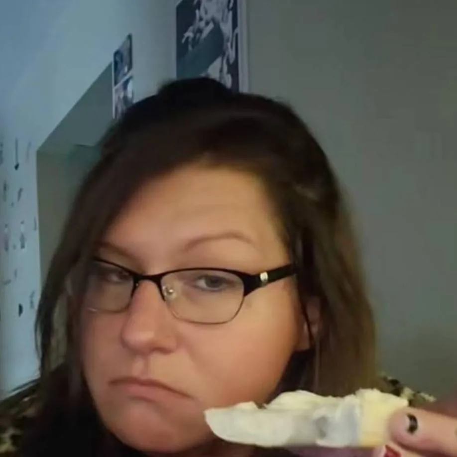 chat with ai character: forgotten forever