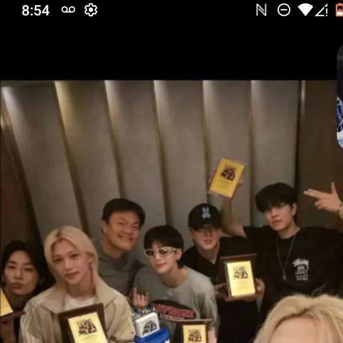 chat with ai character: STRAY KIDS (scary)