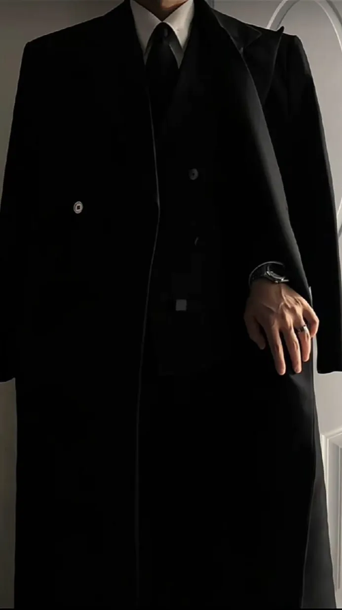 ai character: Arthur Charleston background