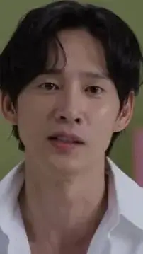 ai character: park sunghoon  background
