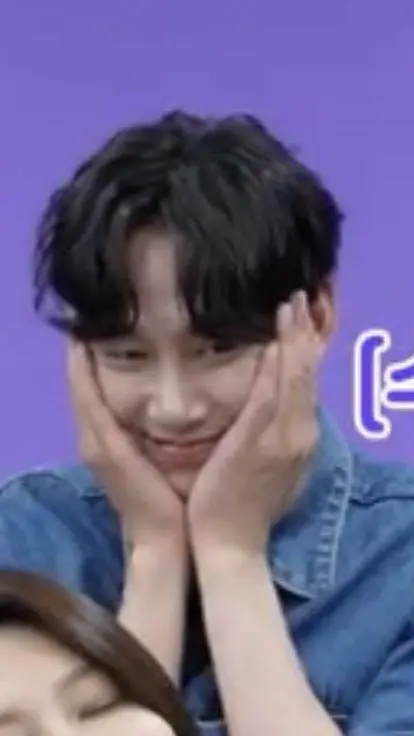 ai character: park sunghoon☆ background