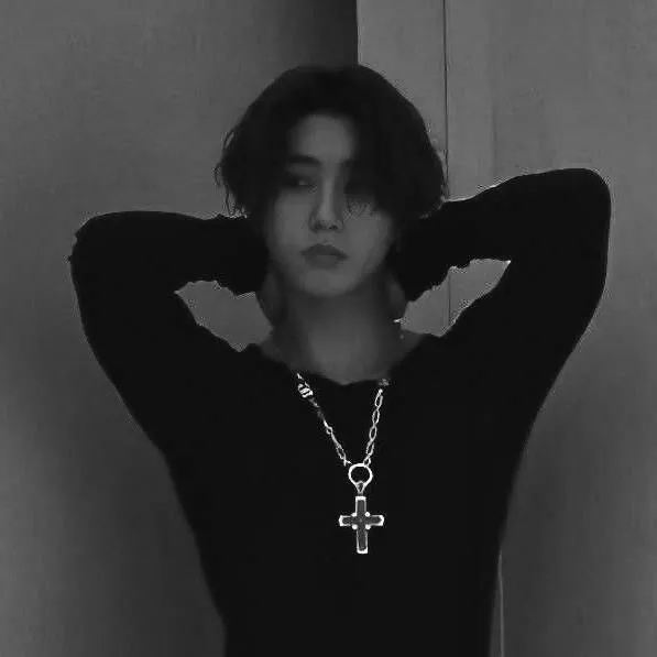 chat with ai character: Han Jisung 