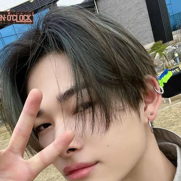 chat with ai character: ♥~Niks~♥