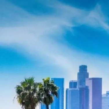 chat with ai character: Sunset Wanderer