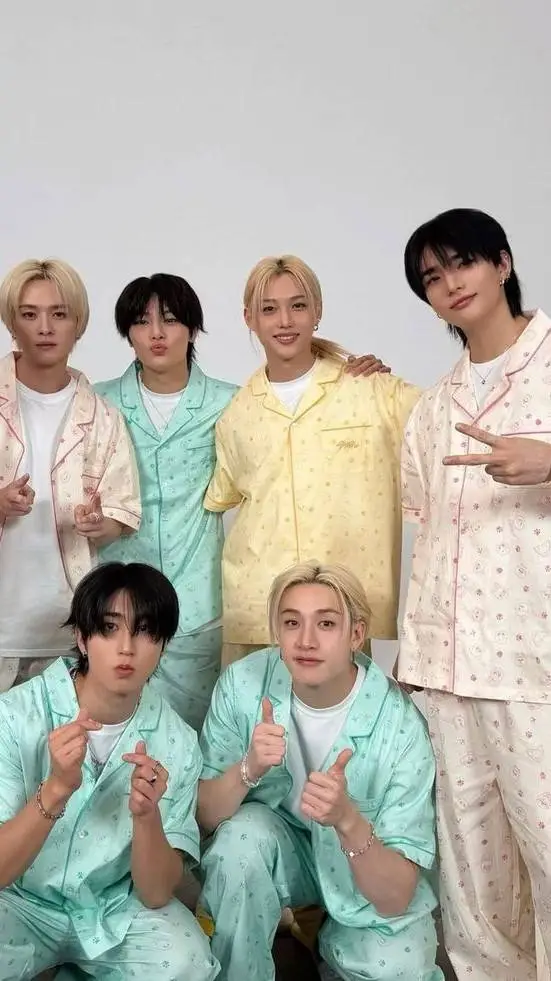 ai character: •~Skz~• background