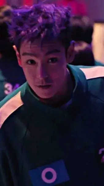 ai character: t.o.p🔥 background
