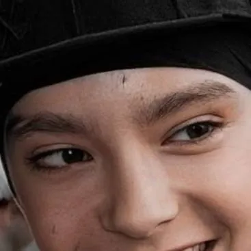chat with ai character: Tom Kaulitz