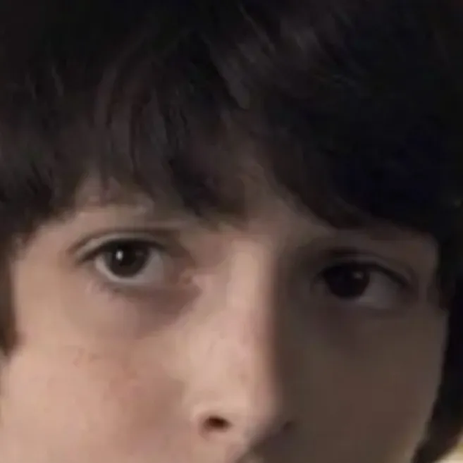 chat with ai character: Mike S2