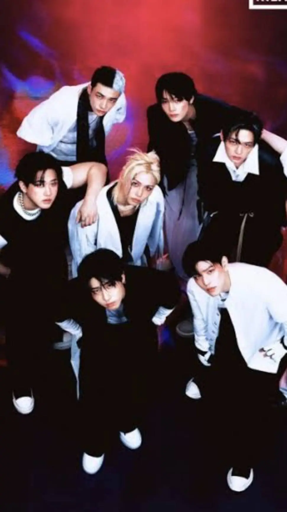 ai character: STRAYKIDS.... background