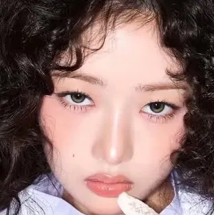 chat with ai character: rei 