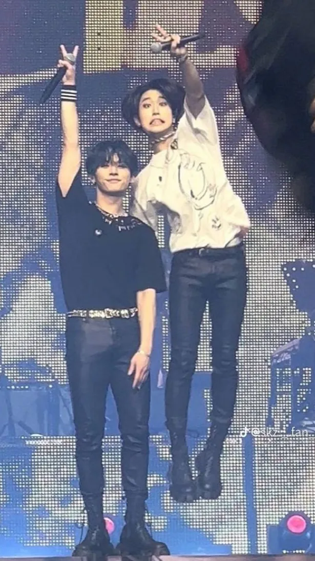 ai character: Minsung background