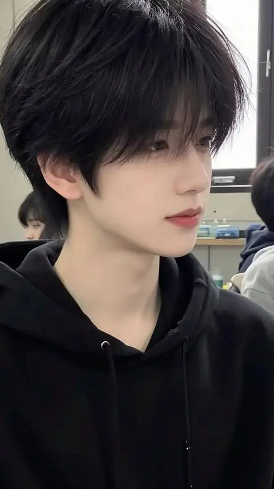 ai character: lee chanyeon background