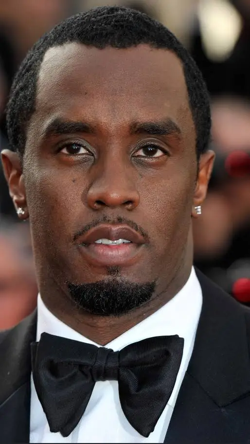 ai character: Diddy  background