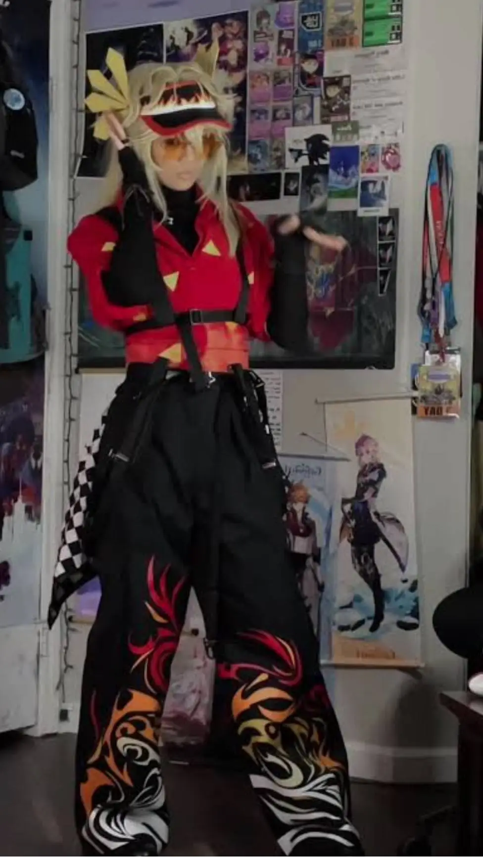 ai character: disfrazado Elliot background