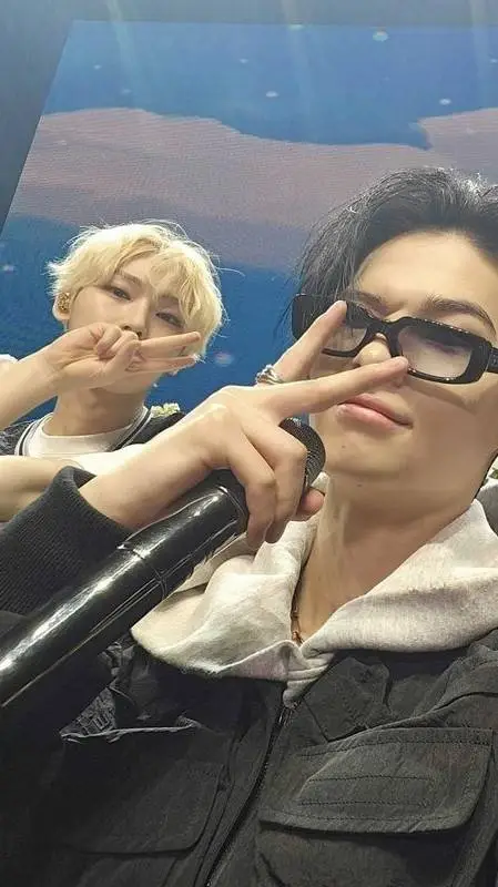 ai character: enha background