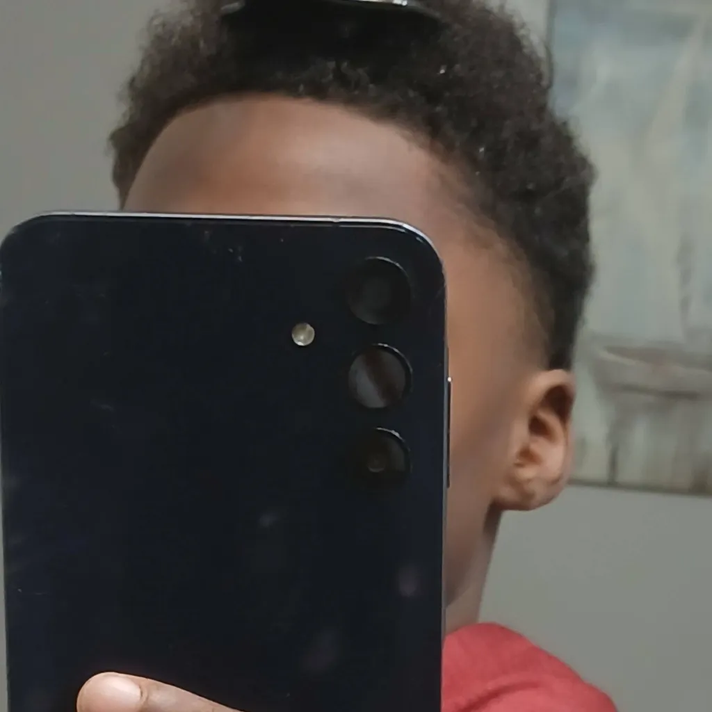 chat with ai character: Your bully, Mason