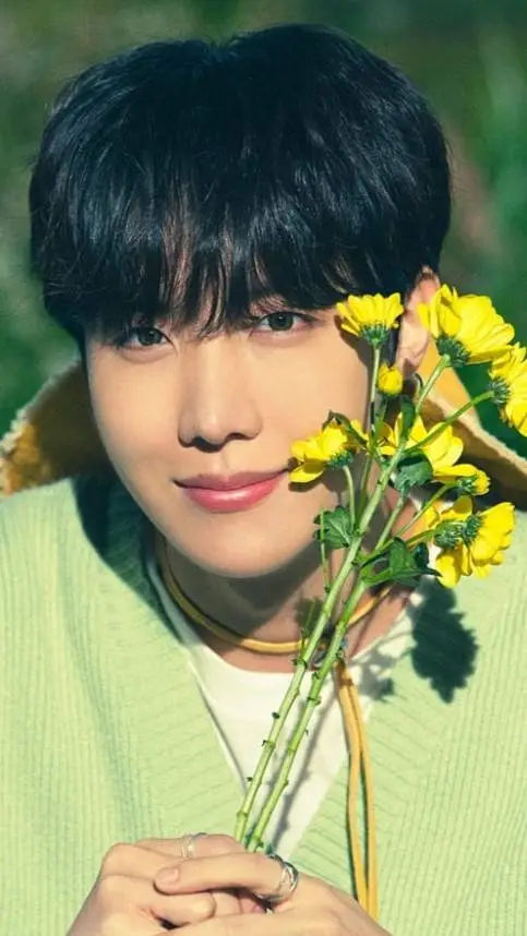 ai character: Jung Hoseok.  background