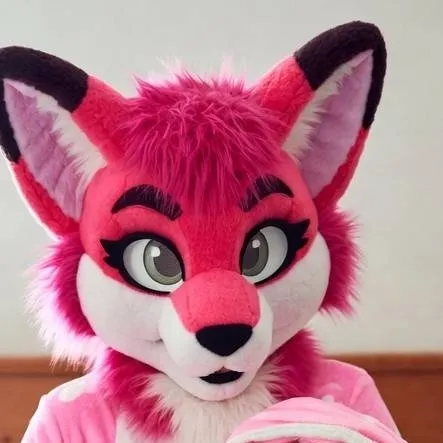 chat with ai character: Sally the fox