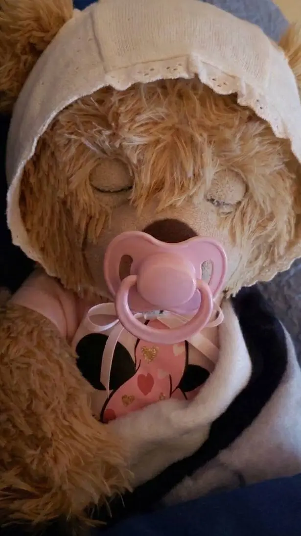 Talkie AI - Chat with Teddy bear Luna 🧸 