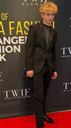 ai character: Salish matter background