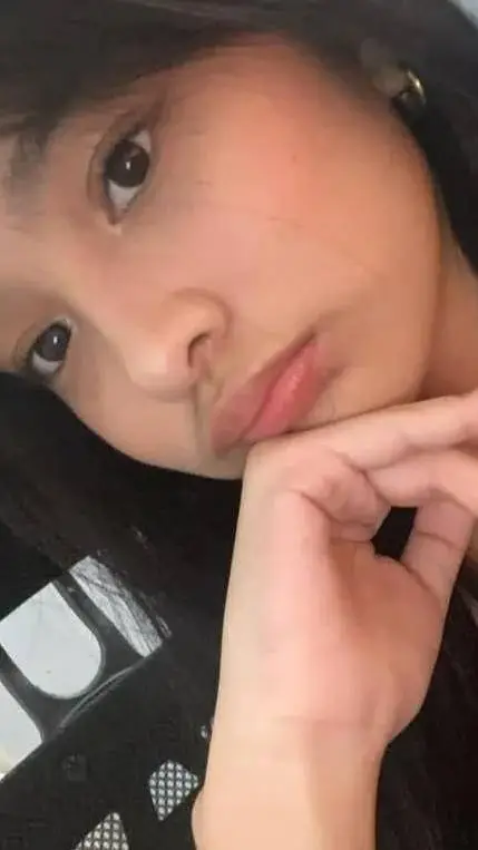 ai character: Shane rose  background