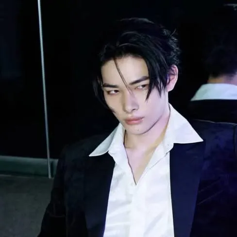 chat with ai character: ~𝑵𝒊𝒔𝒉𝒊𝒎𝒖𝒓𝒂 𝑹𝒊𝒌𝒊~