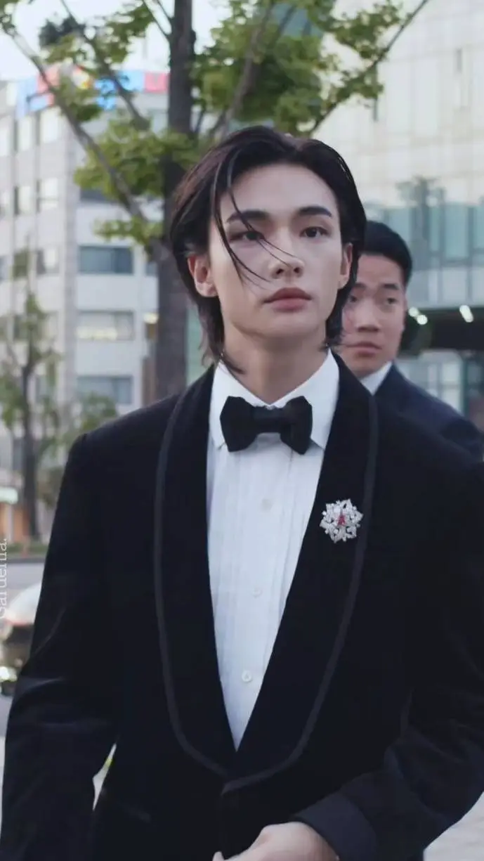 ai character: ~ Hyunjin ~ background